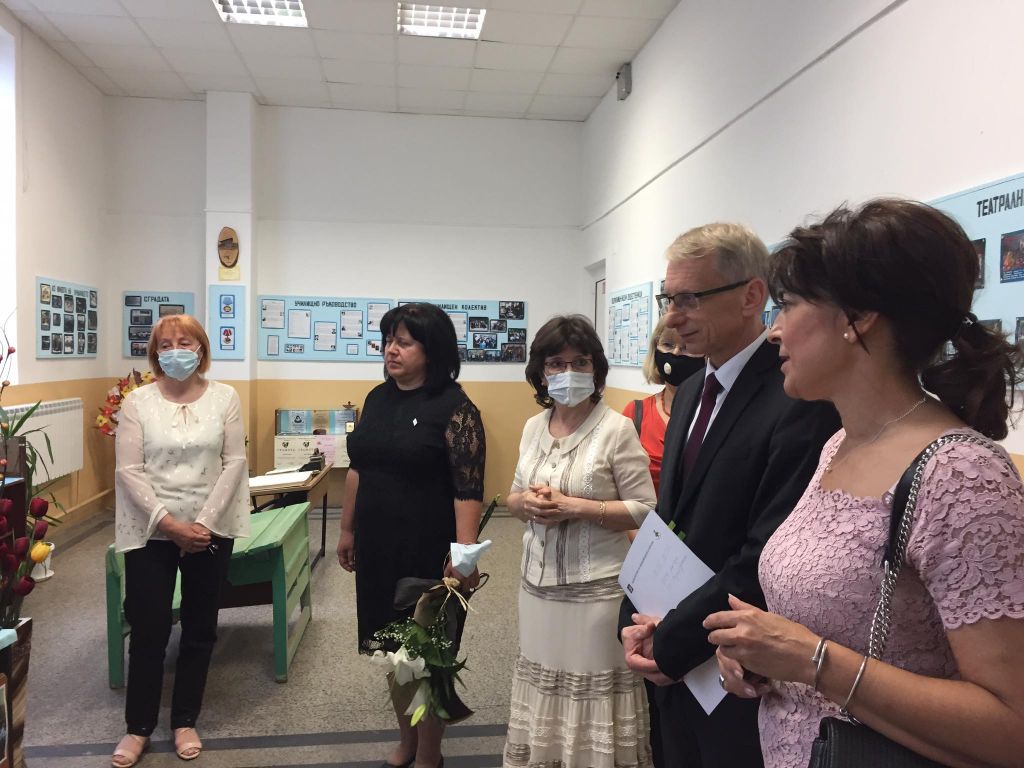 Министър Денков откри новия STEM център 7